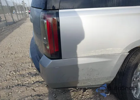 2017 GMC Yukon Xl Slt z USA, uszkodzony, nr VIN 1GKS1GKC1HR342834